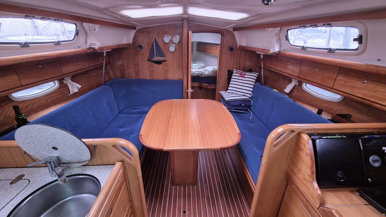 Bavaria 33 Cruiser