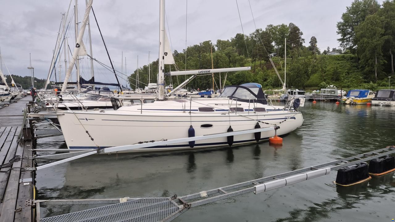 Bavaria 33 Cruiser