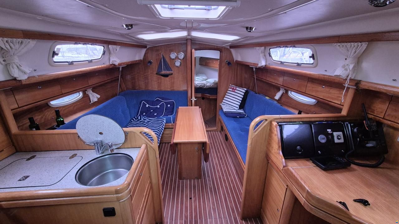 Bavaria 33 Cruiser