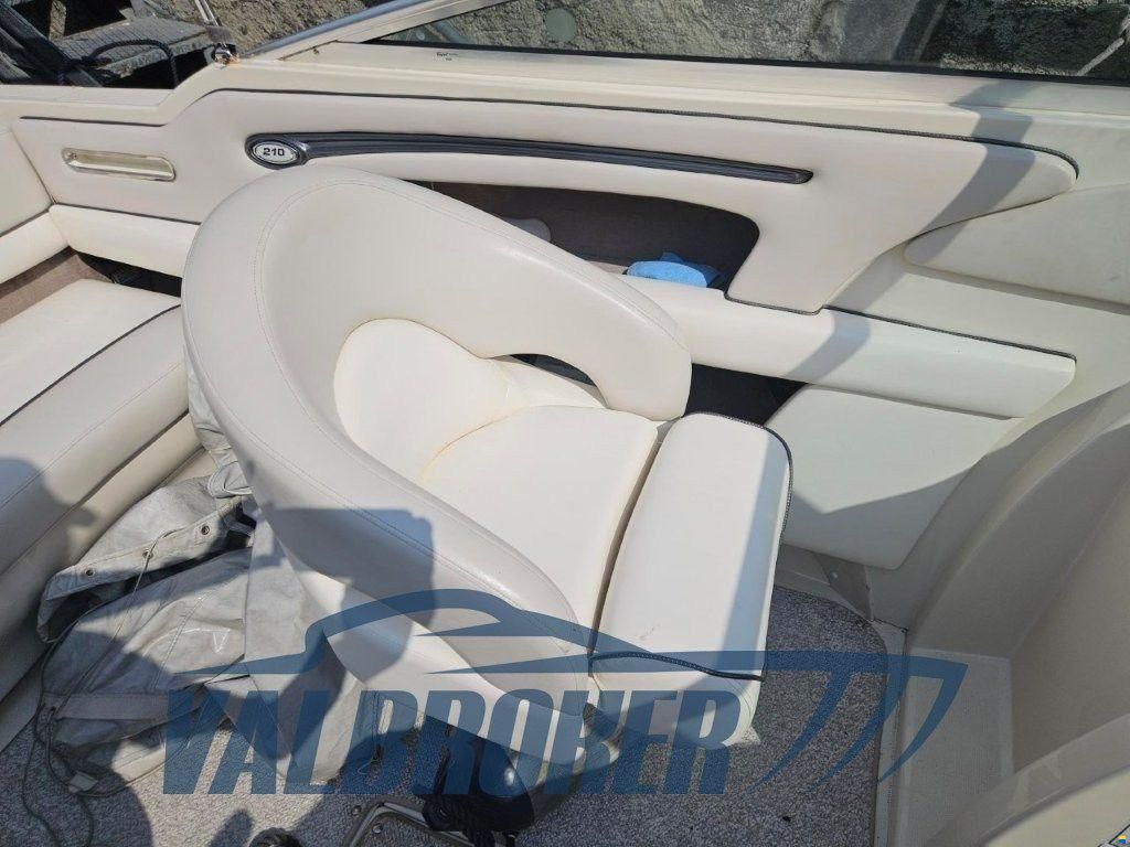 Sea Ray 210 OVERNIGHTER