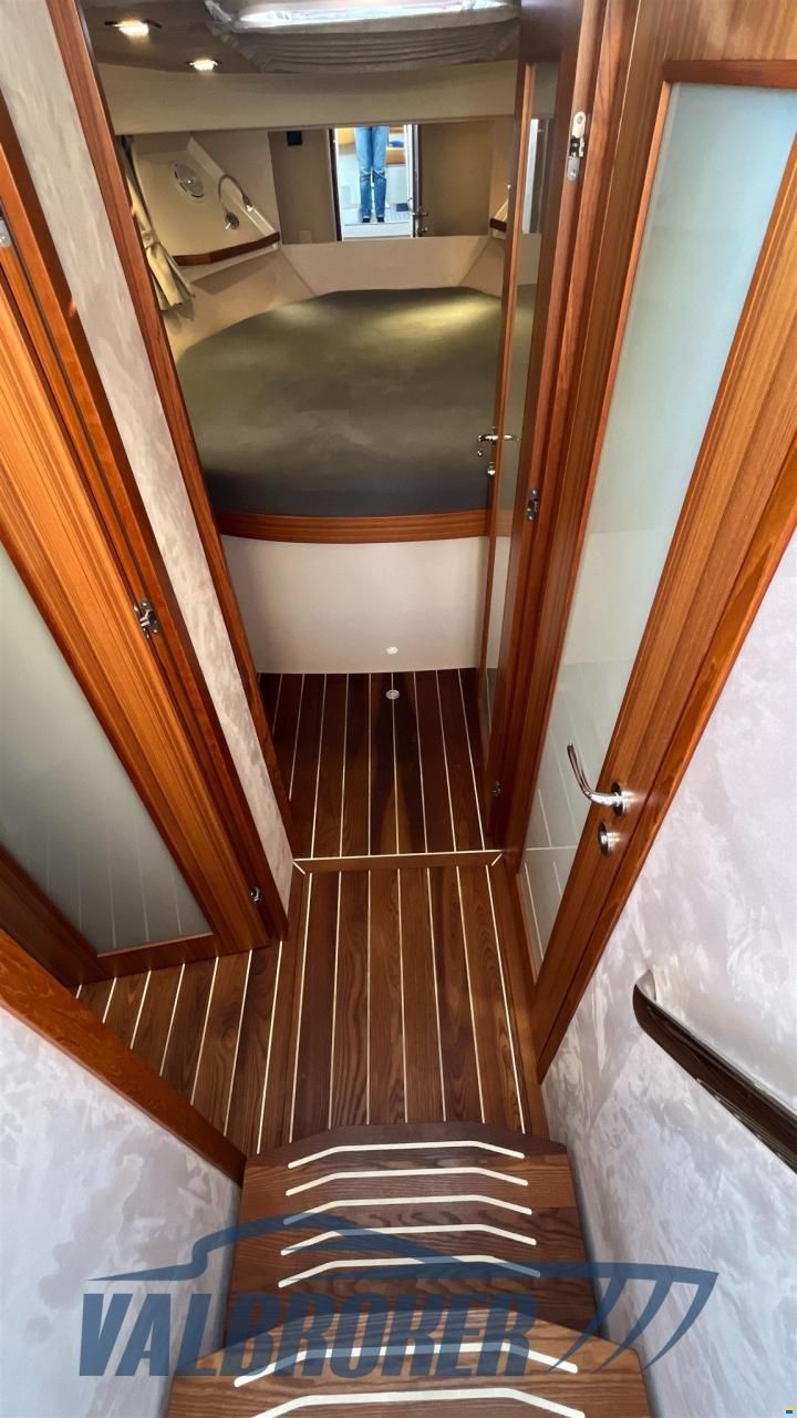Marex 360 Cabriolet Cruiser