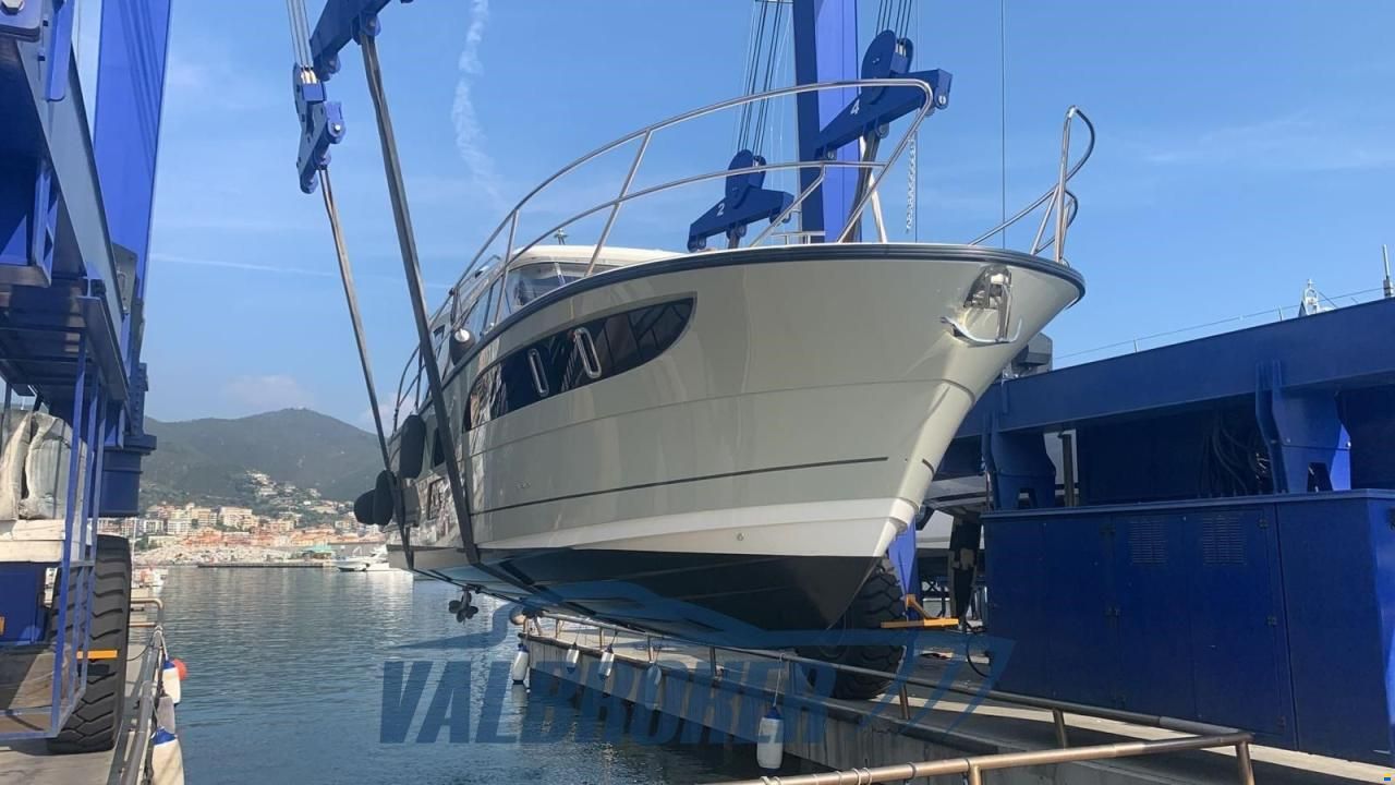 Marex 360 Cabriolet Cruiser
