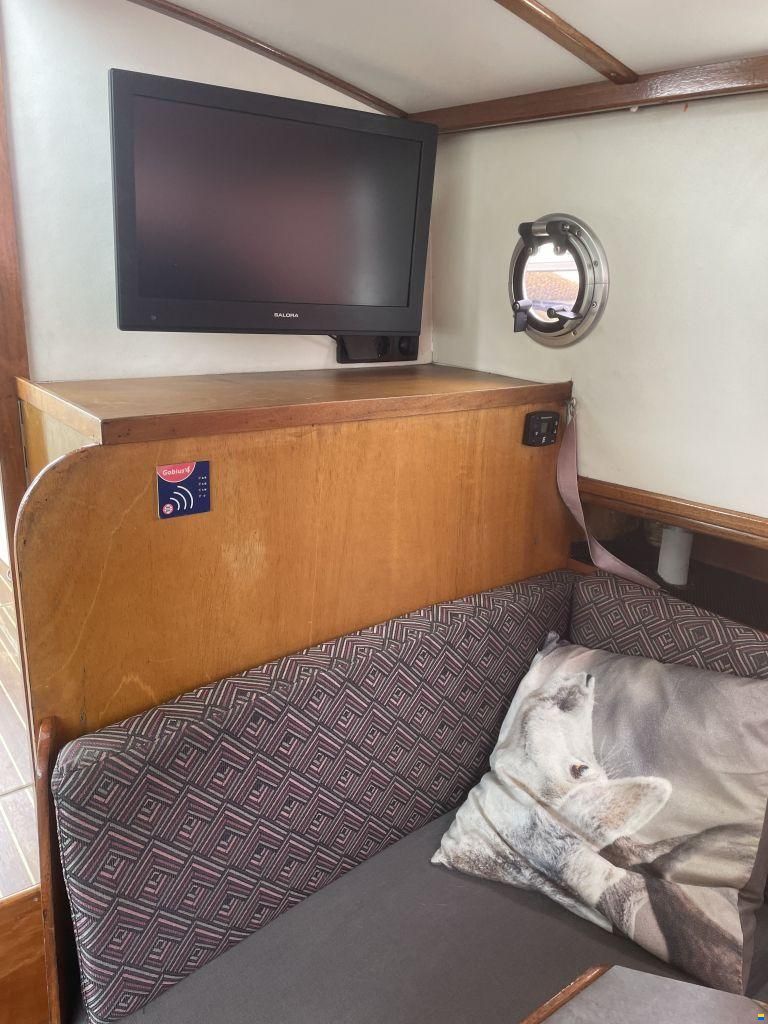 Curtevnne 830 AK 830 ak
