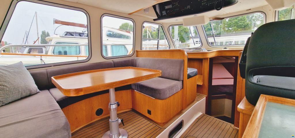 KingFisher Sports Adventurer 1167