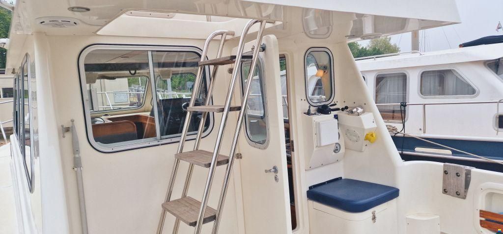 KingFisher Sports Adventurer 1167