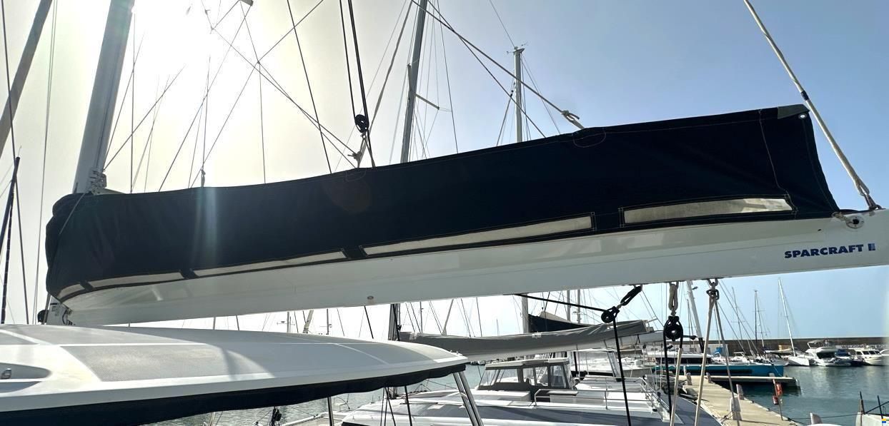 Lagoon 50