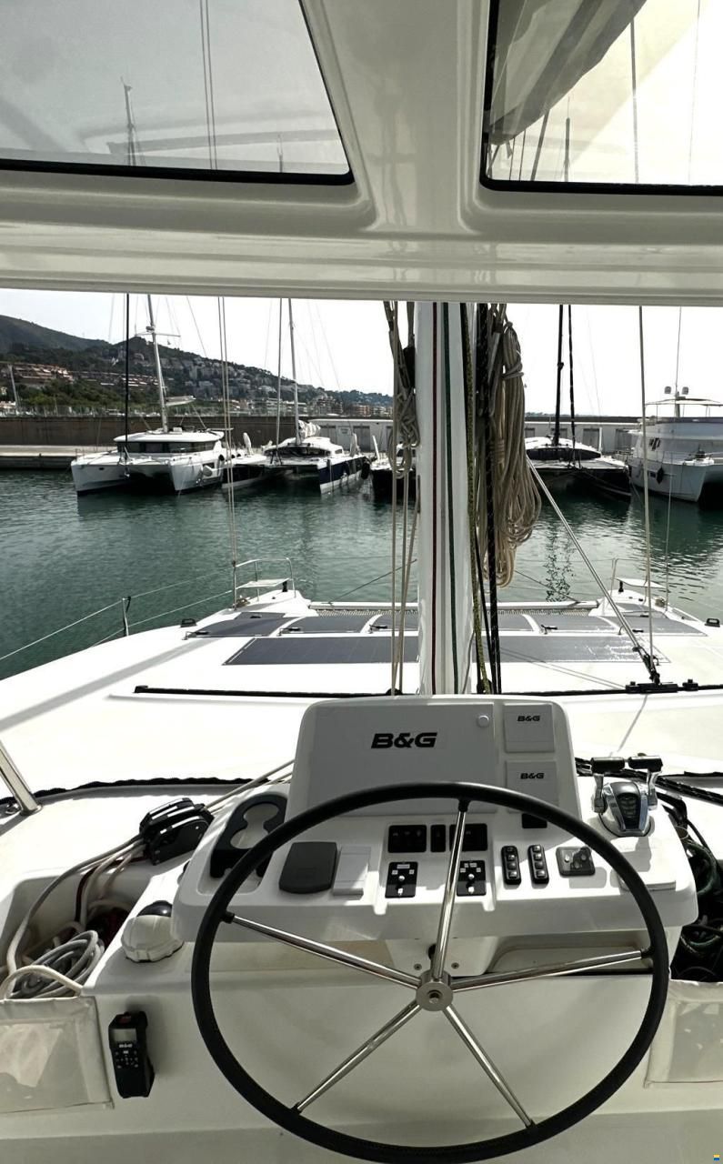 Lagoon 50