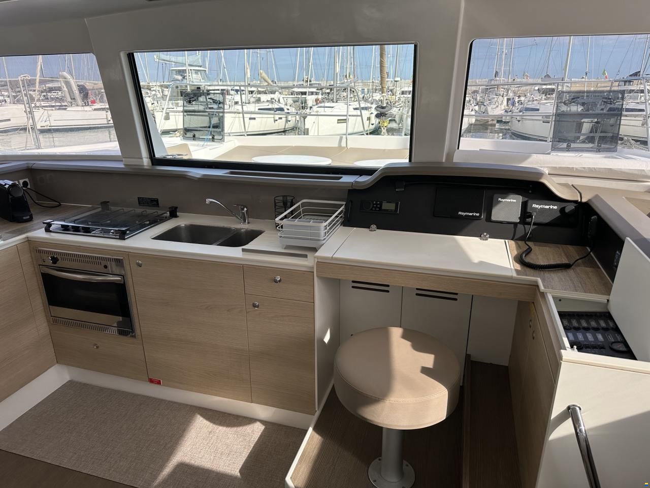 Catana Bali 4.1