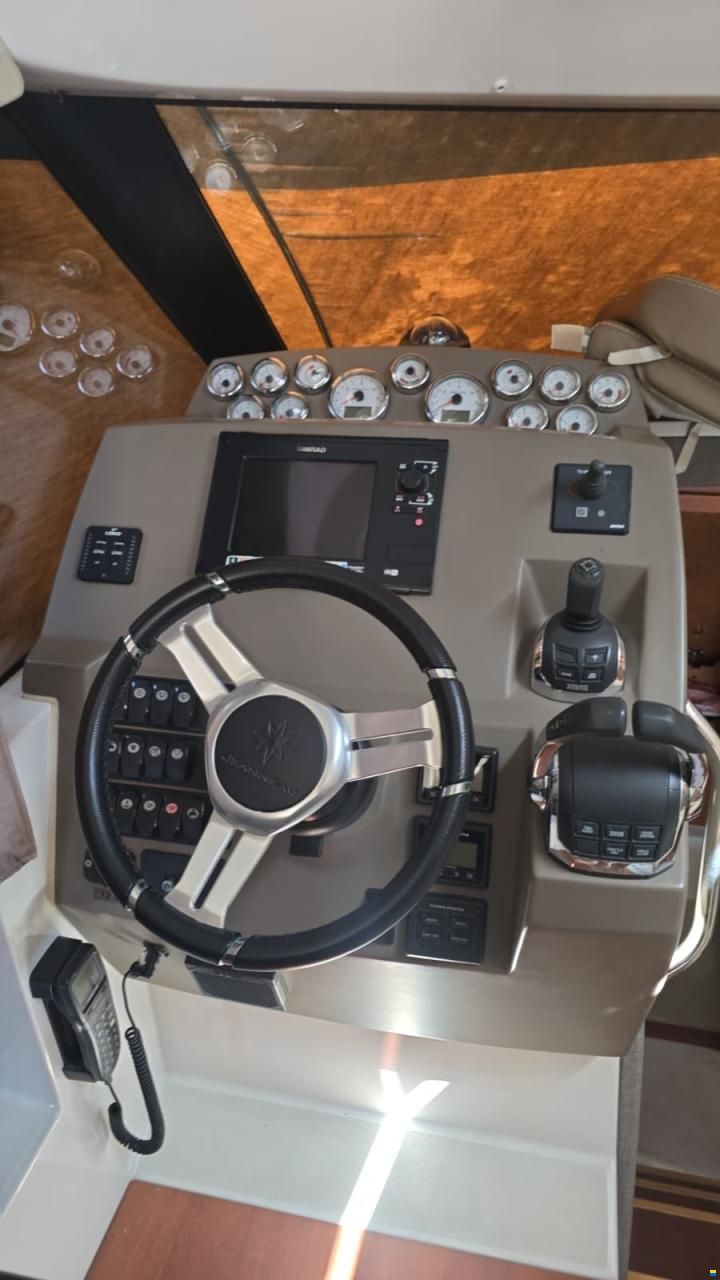 Jeanneau NS11