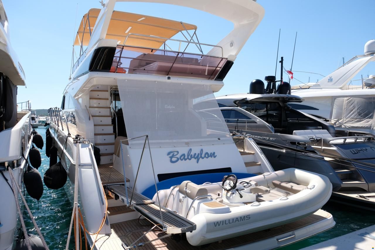 Princess 64