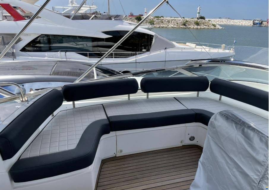Fairline Squadron 78