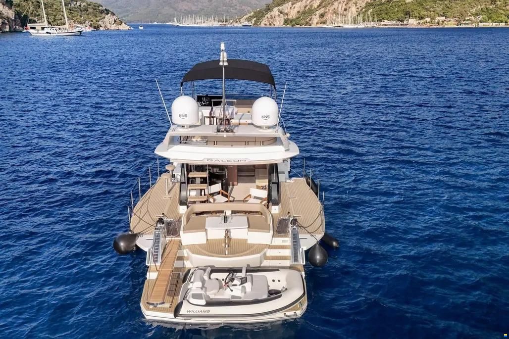 Galeon 500 Fly