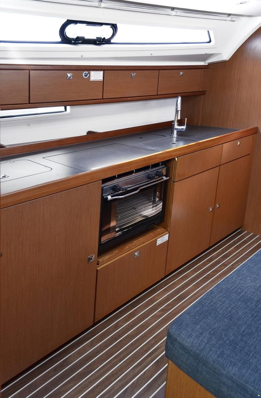 Bavaria Cruiser 41