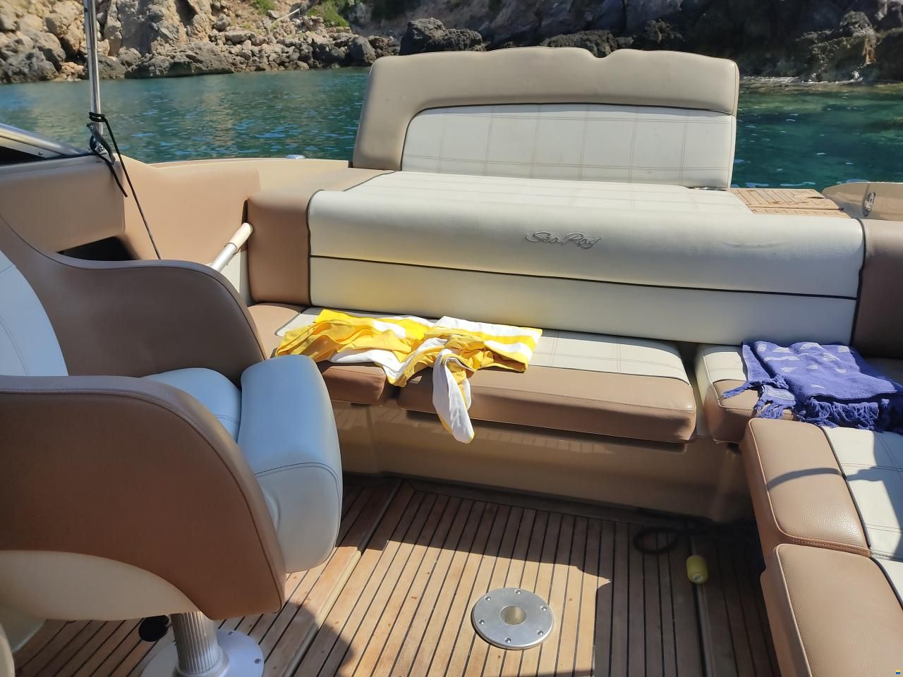 Sea Ray 240 SSE Limited