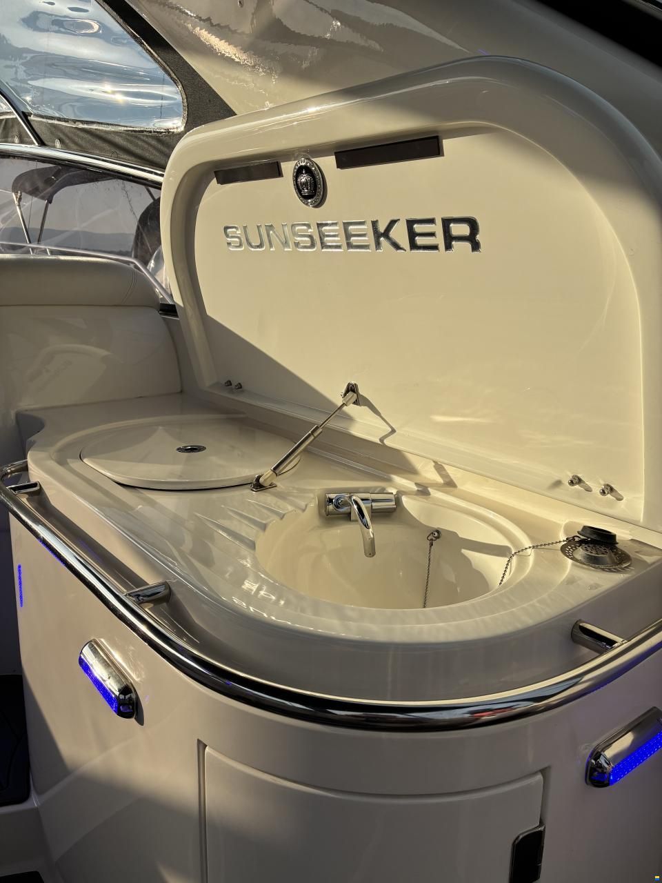 Sunseeker Portofino 375