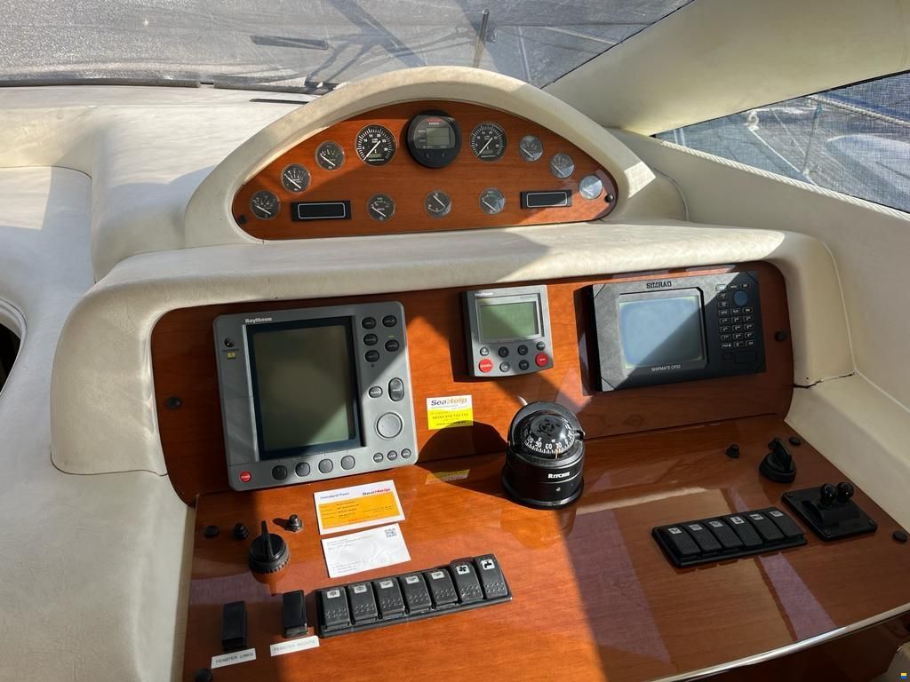 Astondoa 46 Fly