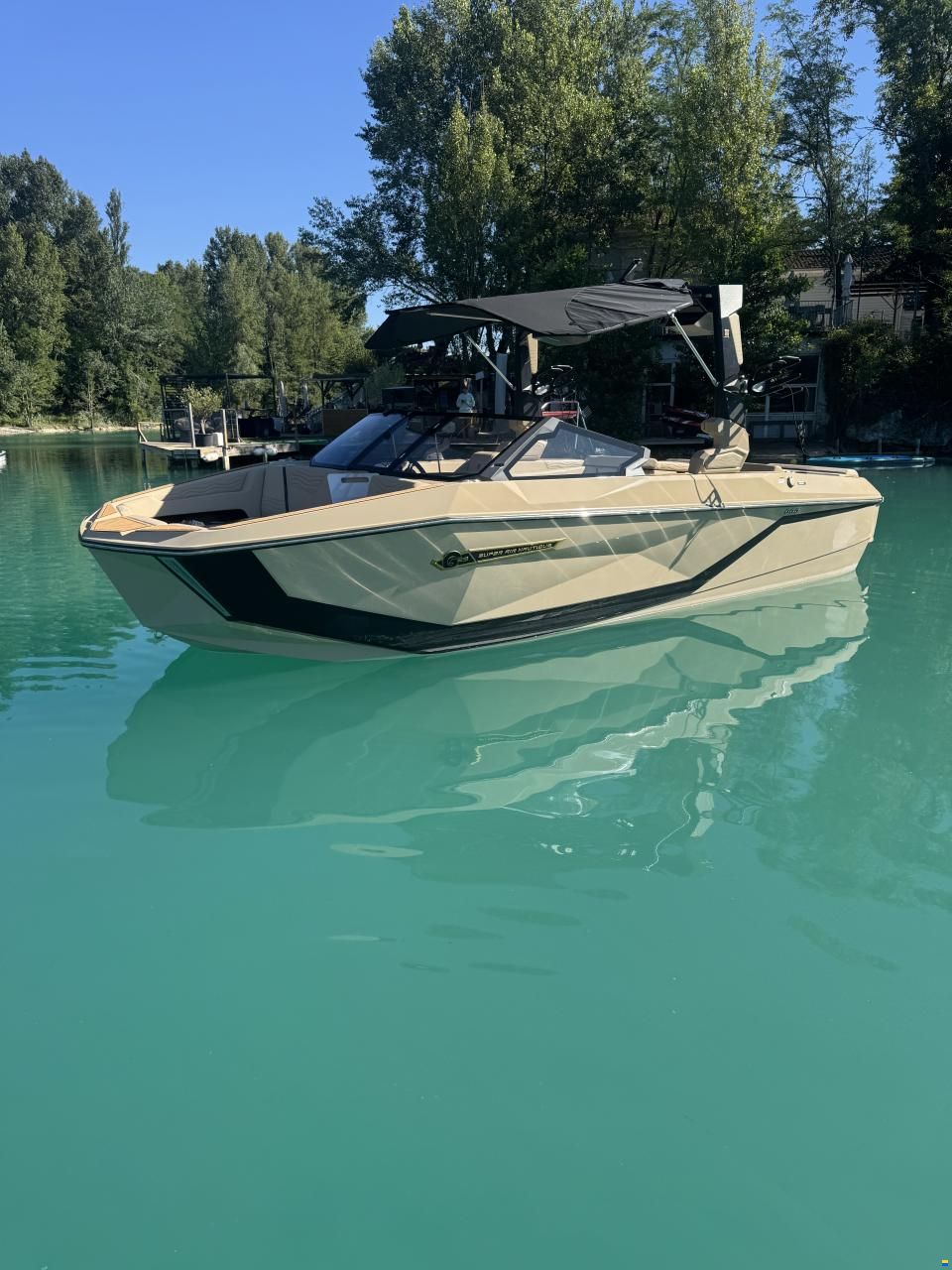 Nautique G23