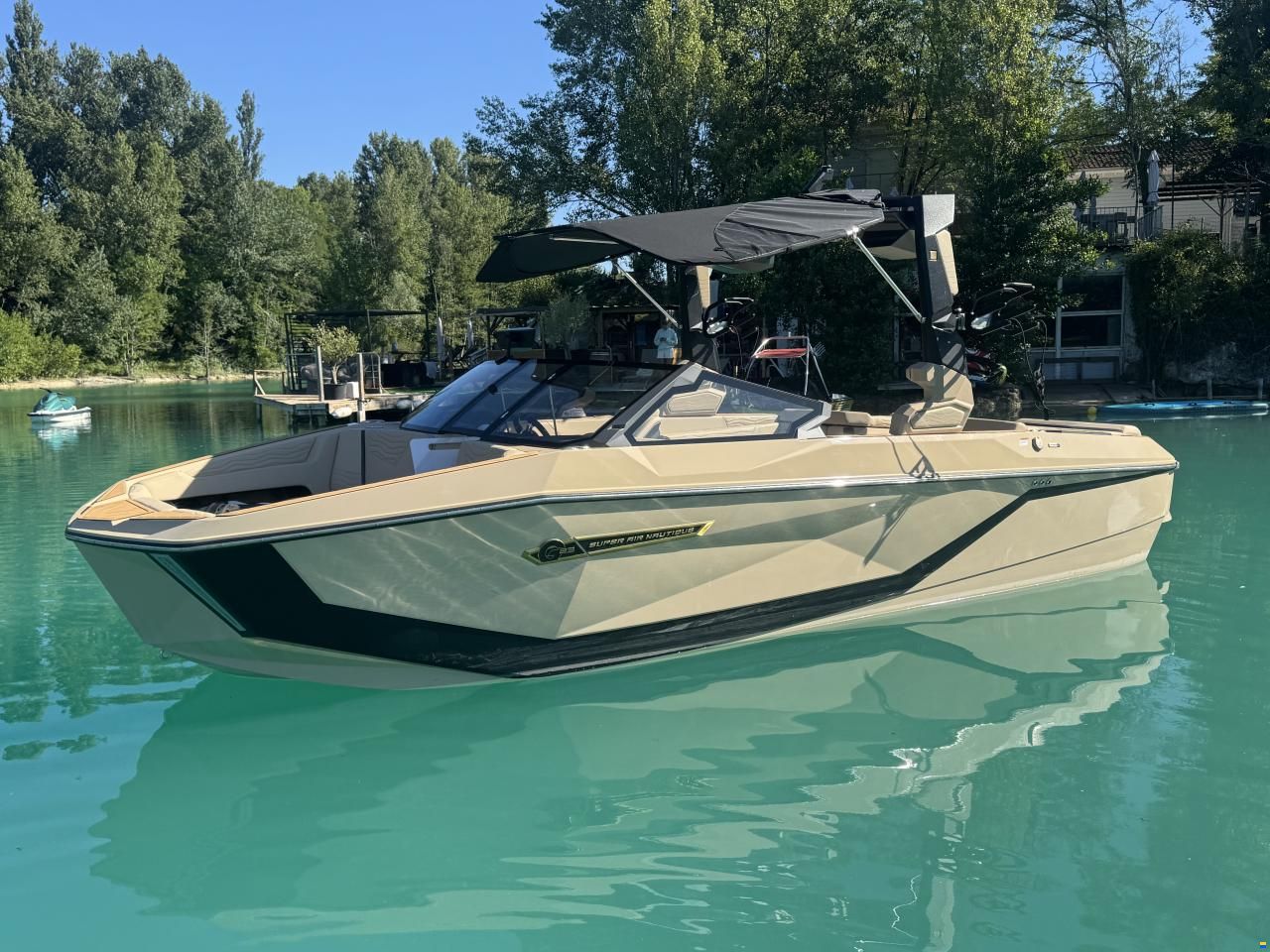 Nautique G23