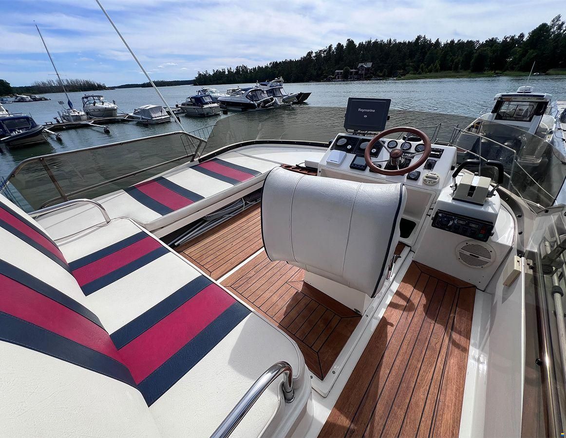 Fairline Turbo 36