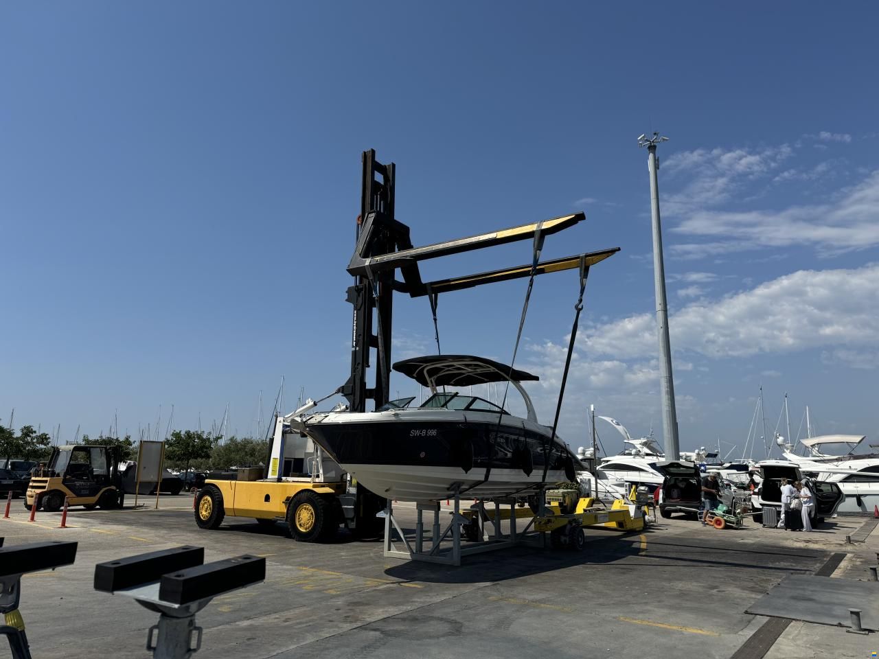 Sea Ray 270 SDXE