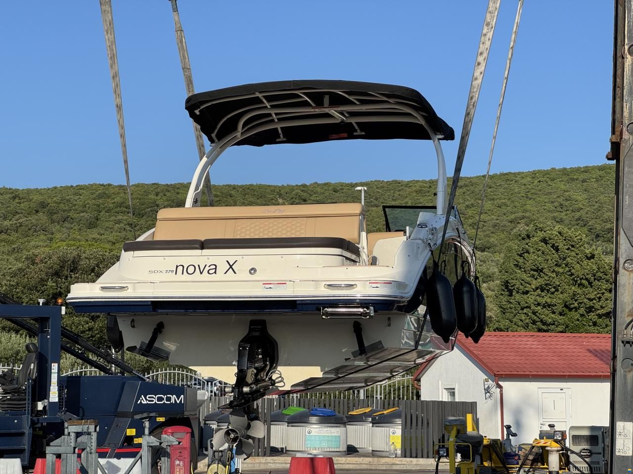 Sea Ray 270 SDXE