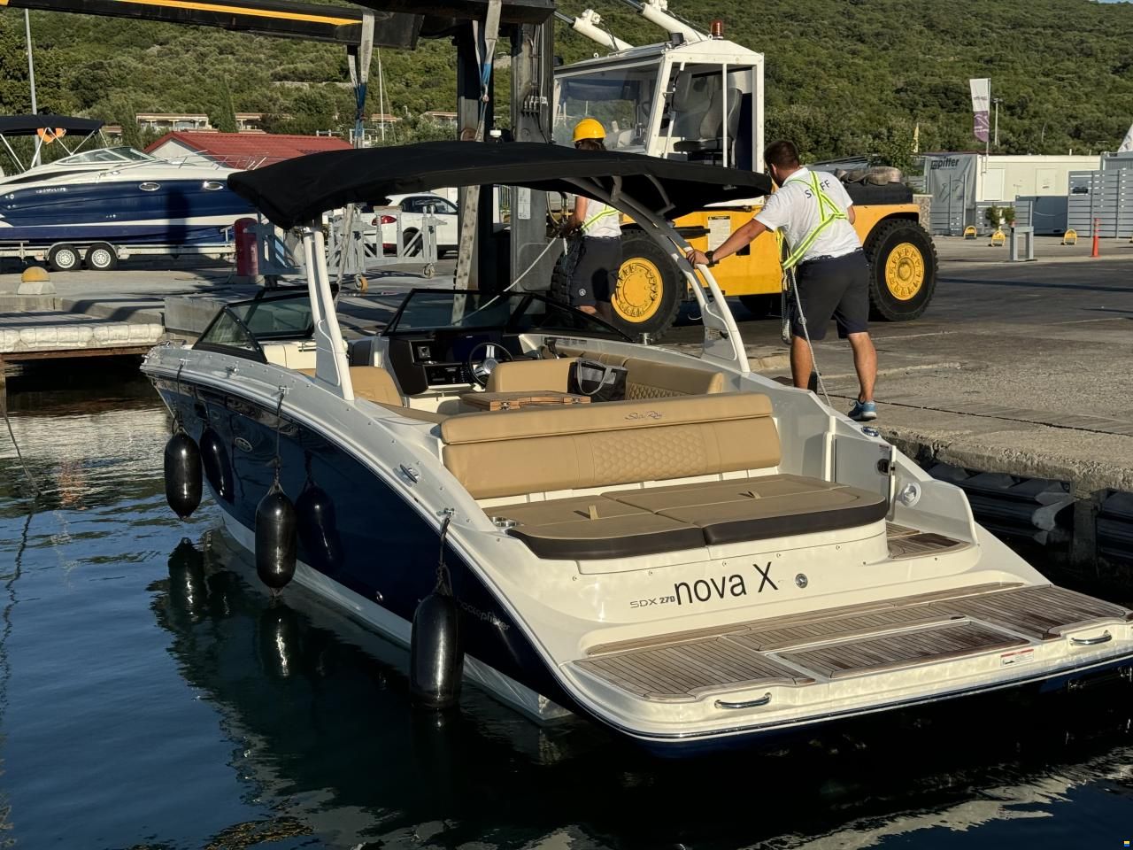 Sea Ray 270 SDXE