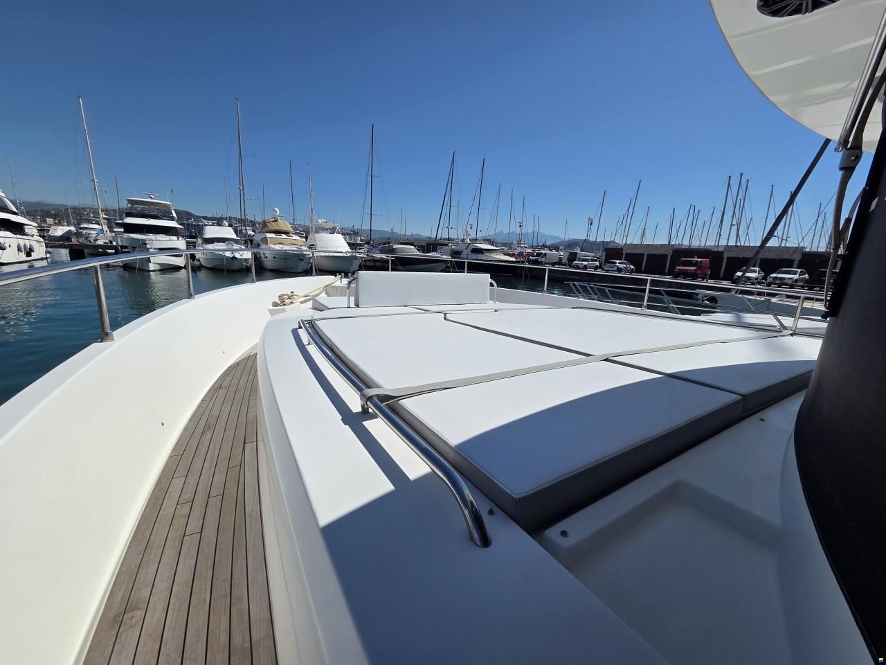 Sundeck 550