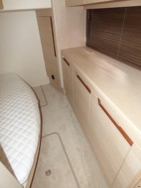 Galeon 325 HT