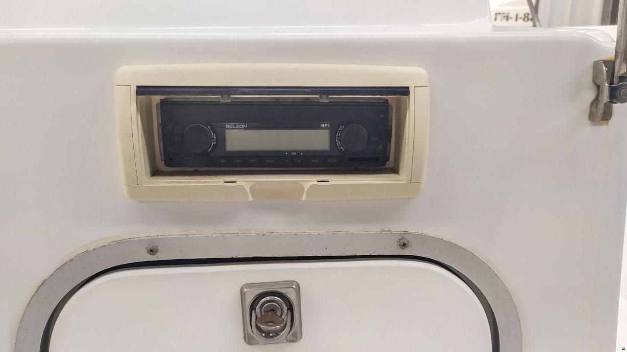 Bayliner Solo casco