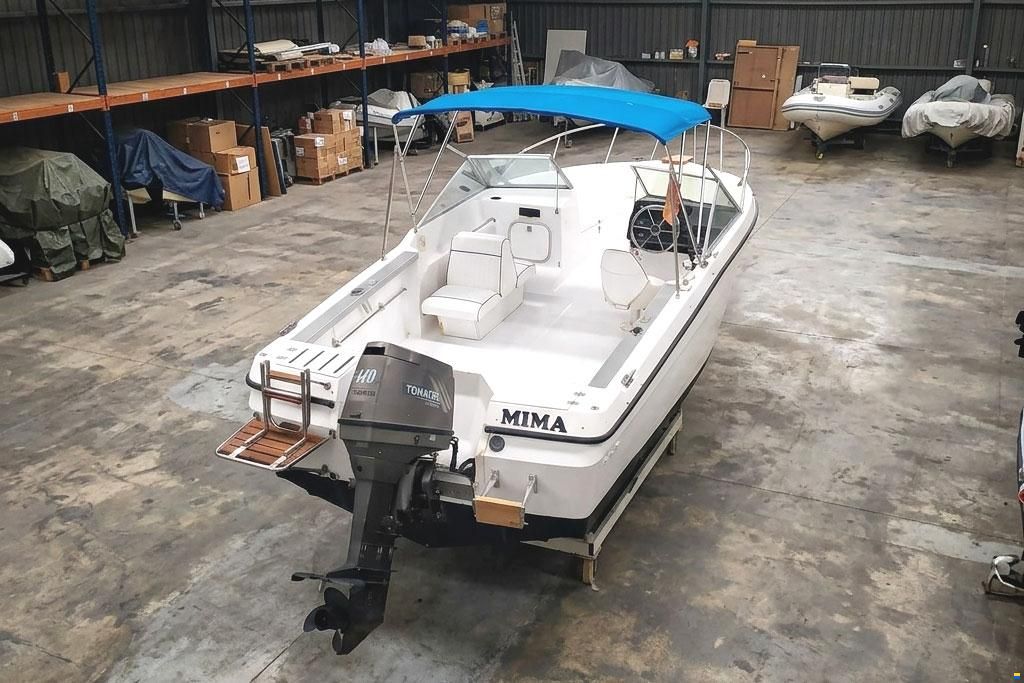 Bayliner Solo casco