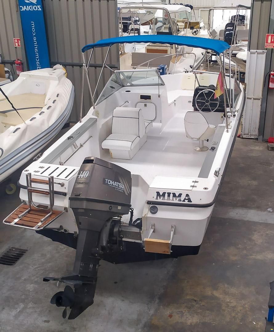 Bayliner Solo casco