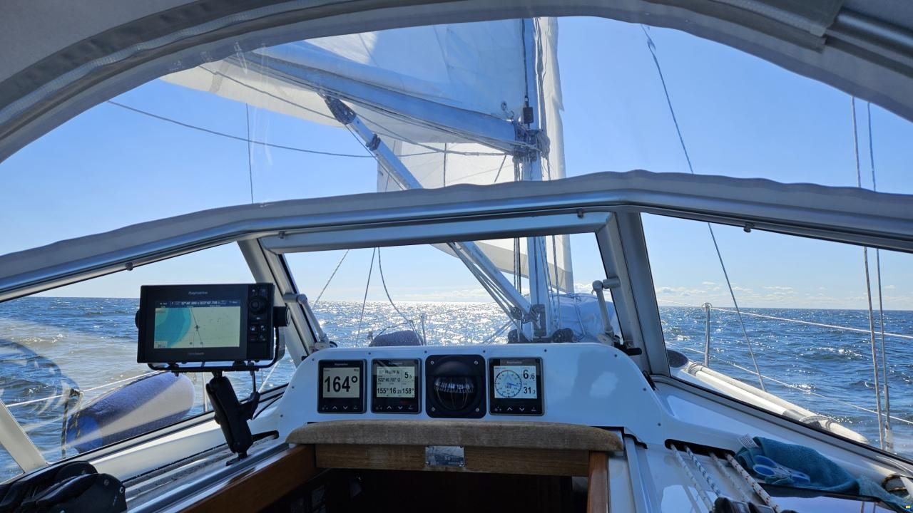 Hallberg-Rassy 310