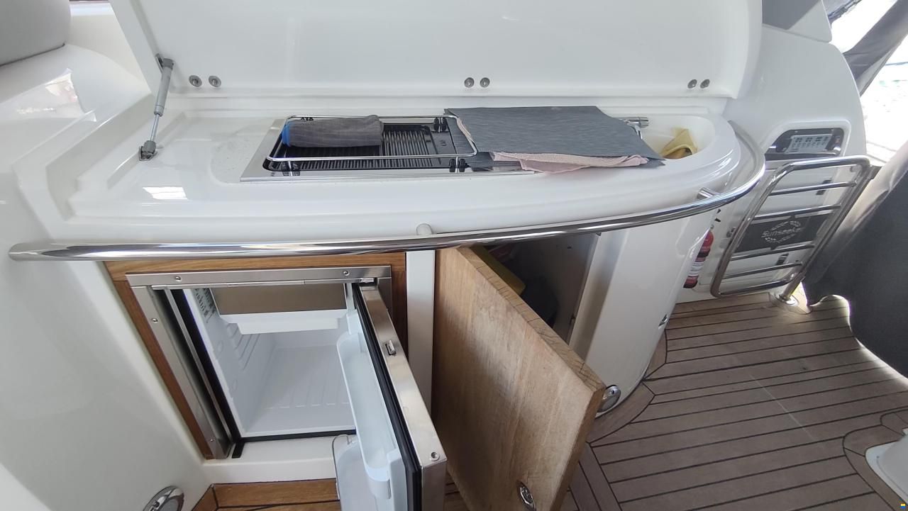Sunseeker Portofino 46