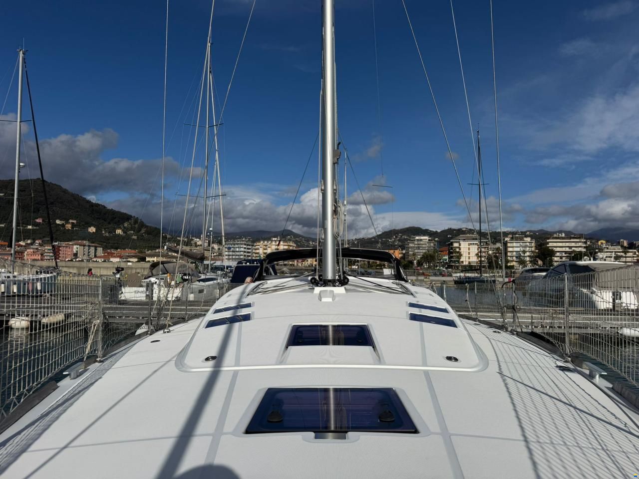 Beneteau Sense 51