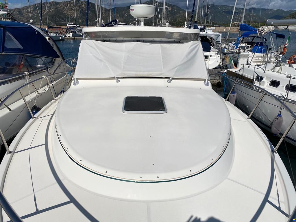Pursuit 3400 express