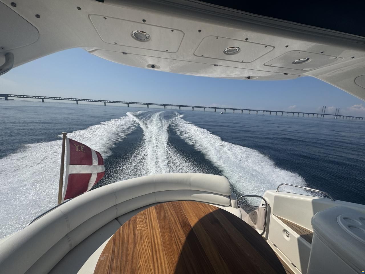 Sealine S37