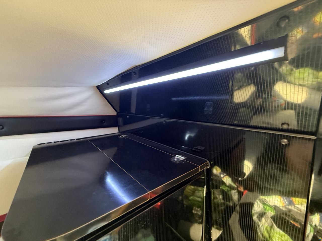 Wellcraft Scarab Exel 28