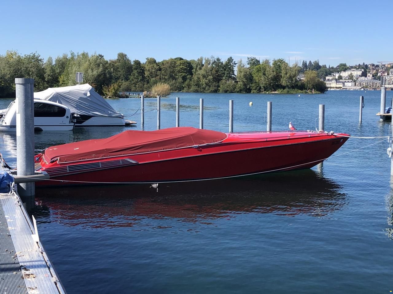 Wellcraft Scarab Exel 28