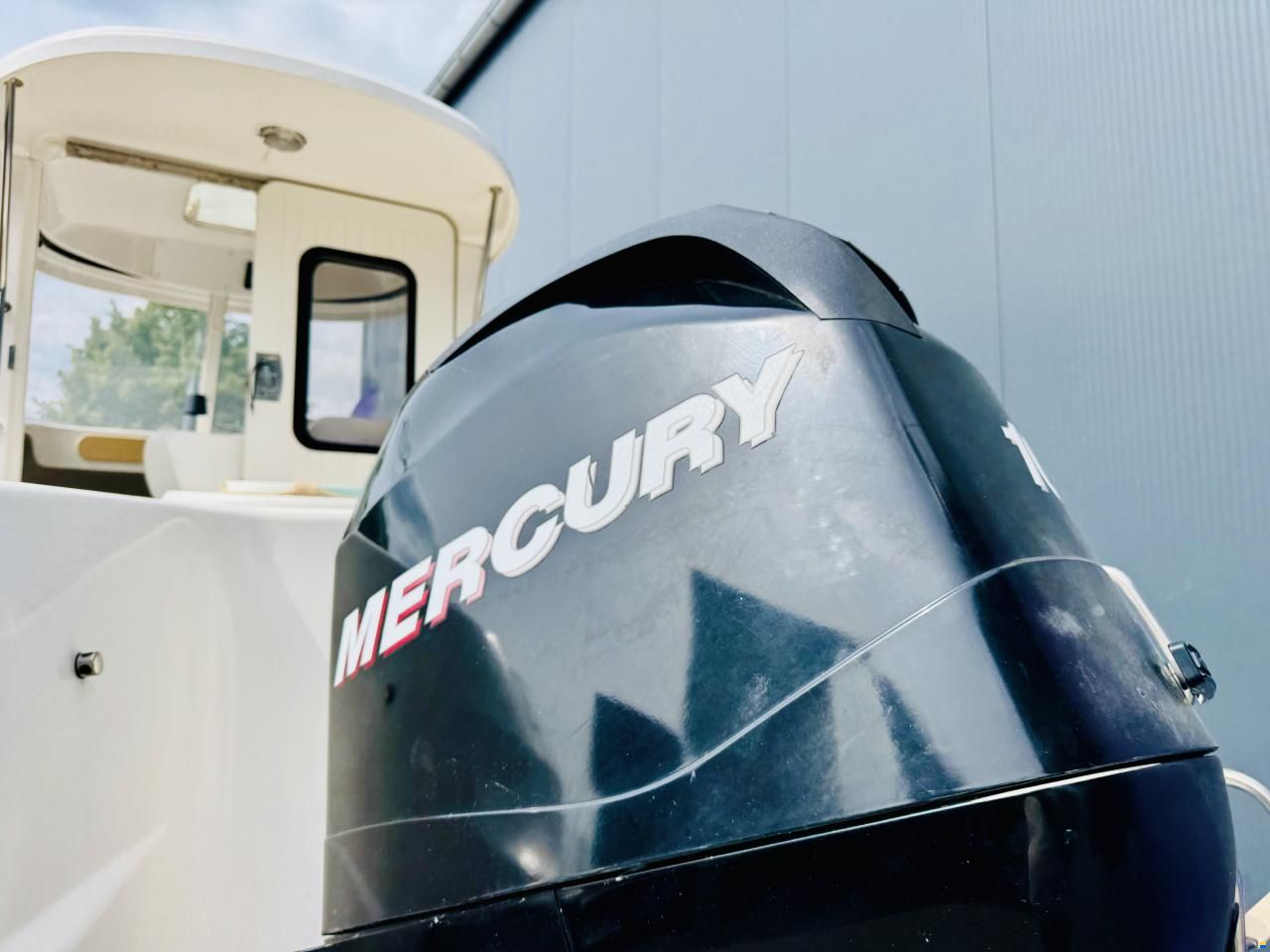 Quicksilver 580 Pilothouse