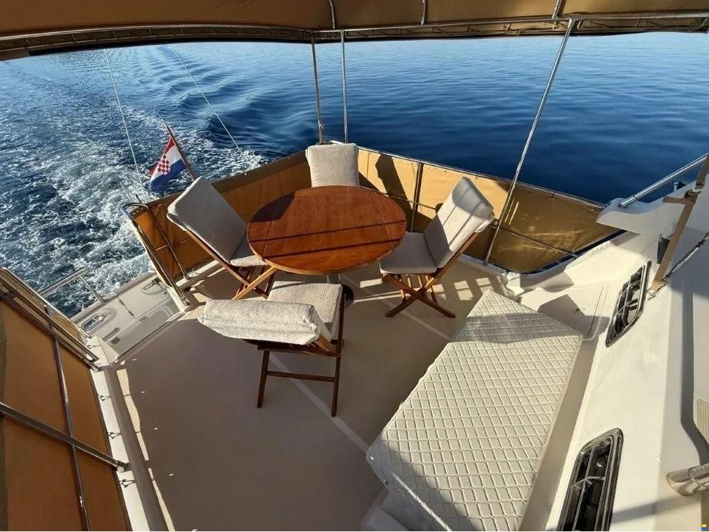 Selene 40