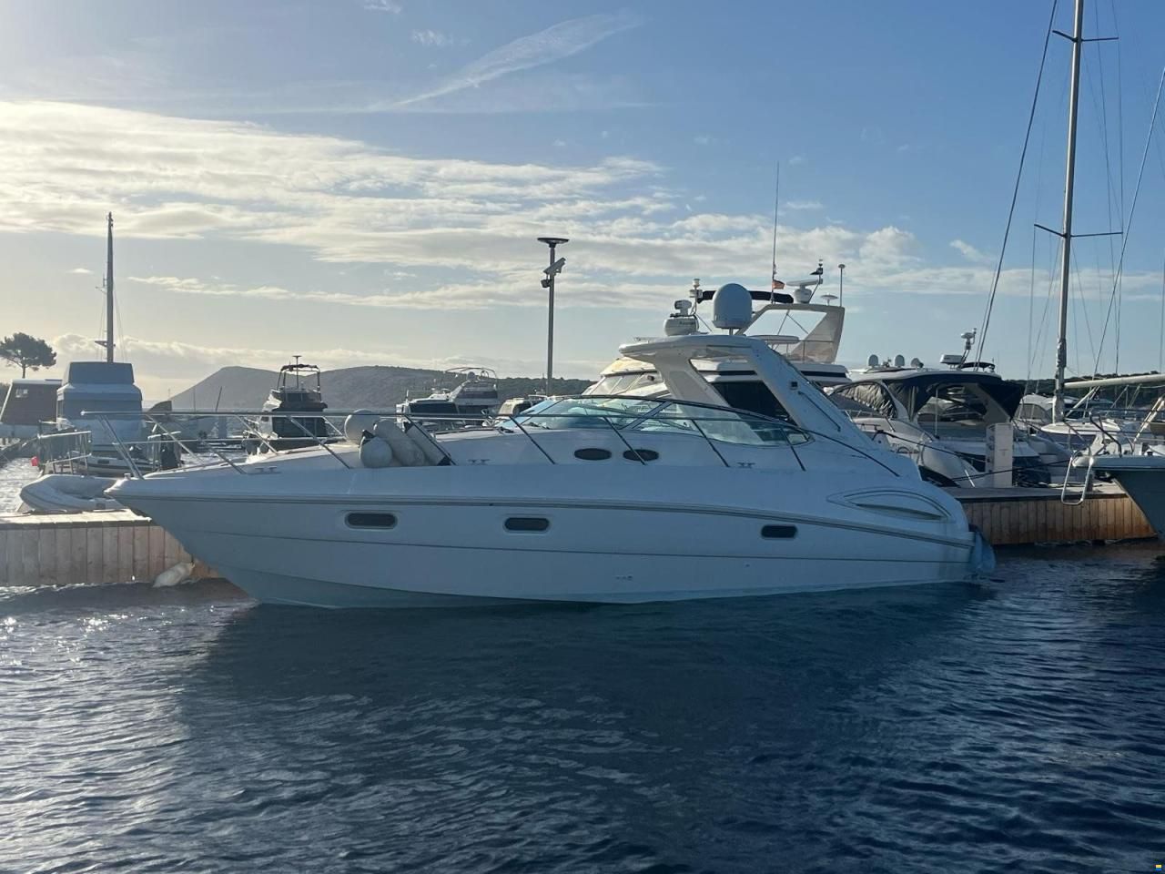 Sealine S 38