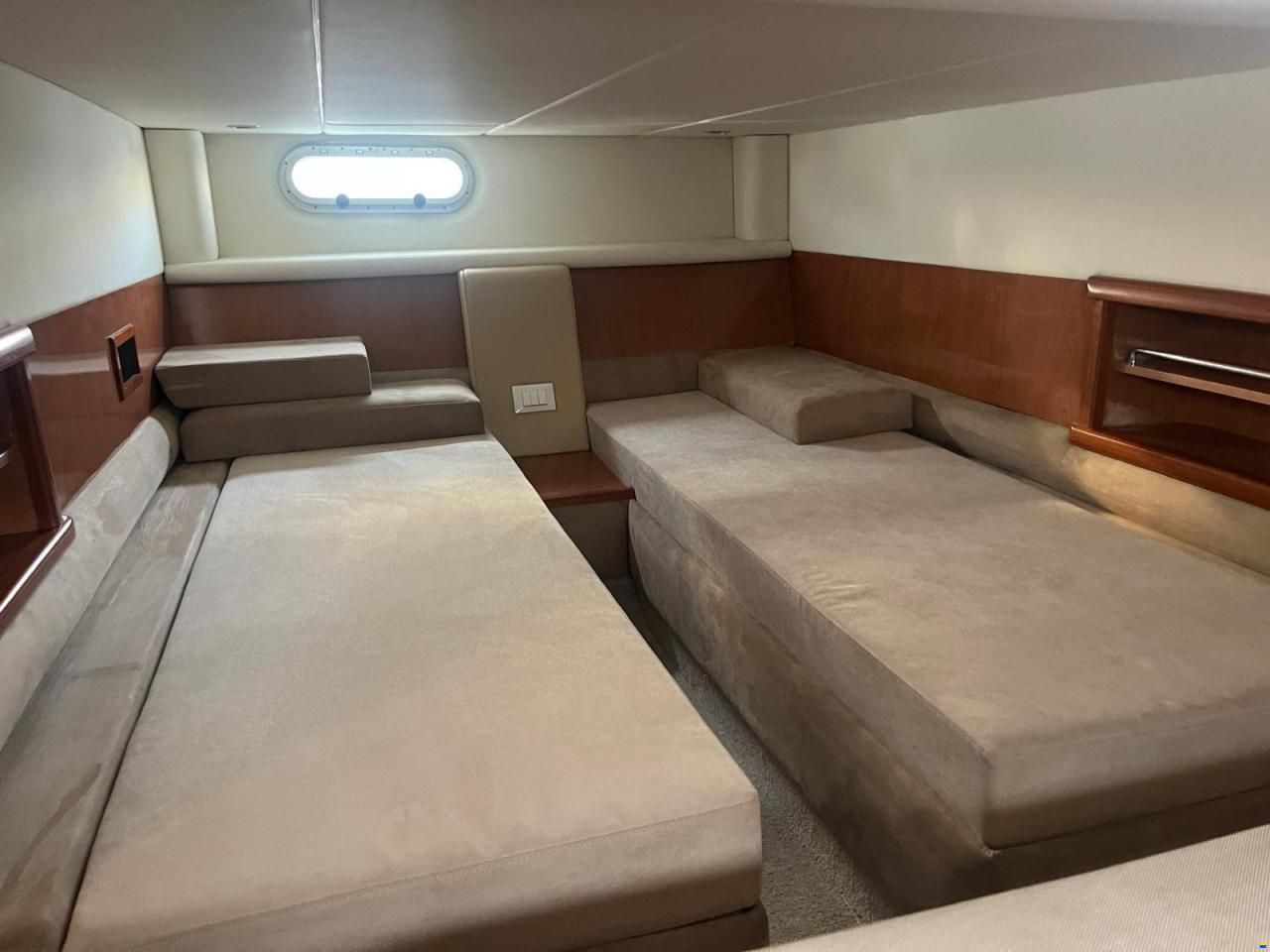 Sealine S 38