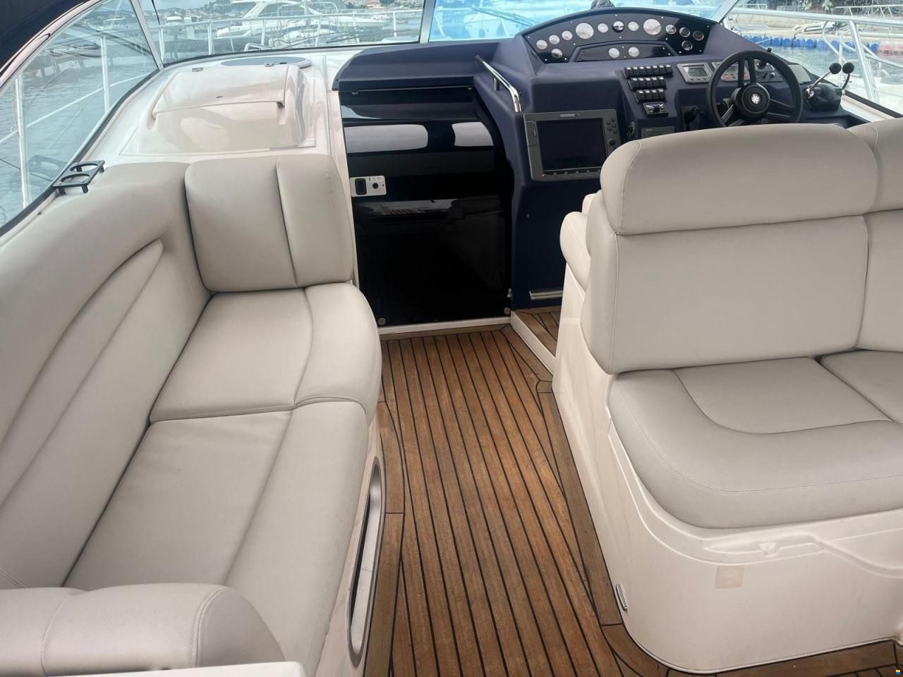 Sealine S 38