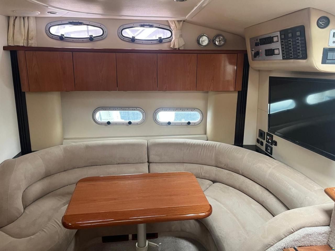 Sealine S 38