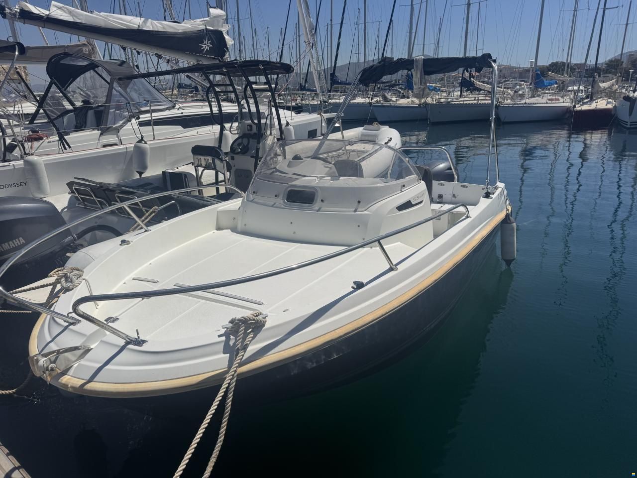 Jeanneau CAP CAMARAT 5.5 WA-2