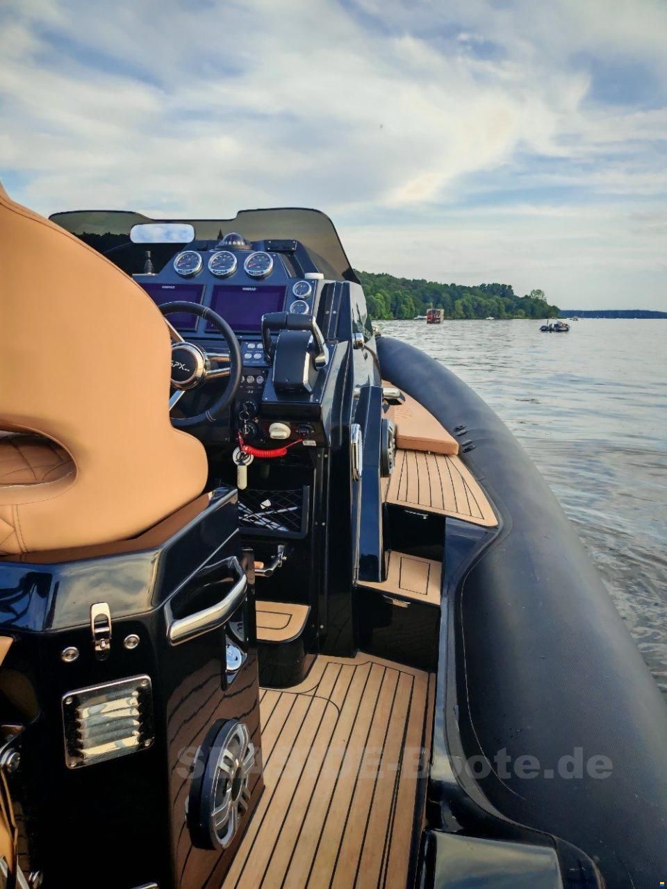 SPX Rib 32 DINETTE - VORF&Uuml;HRBOOT