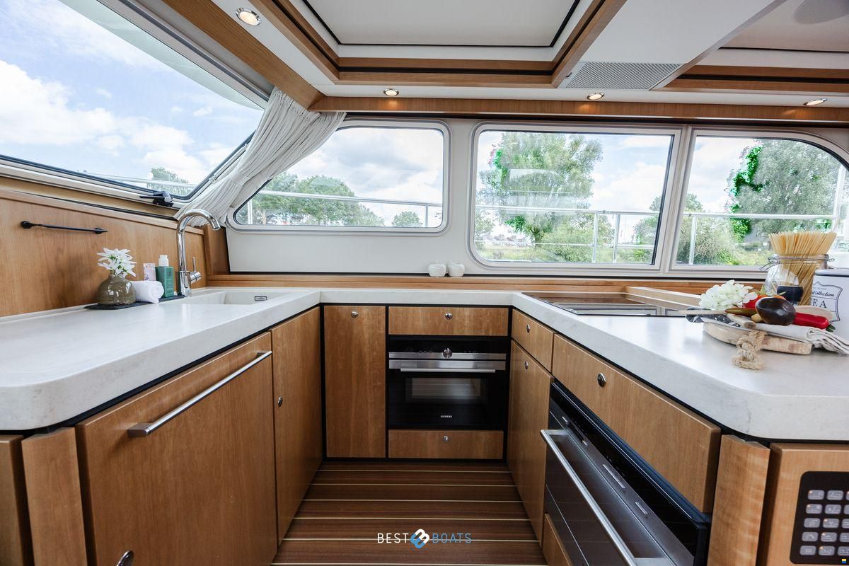Linssen Grand Sturdy 450 AC Variotop