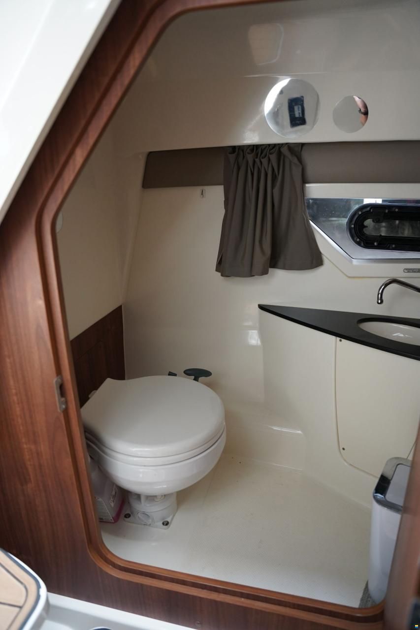 Quicksilver 805 ACTIV CRUISER