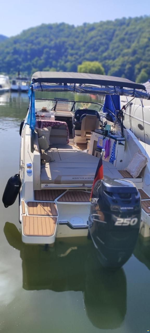 Quicksilver 805 ACTIV CRUISER