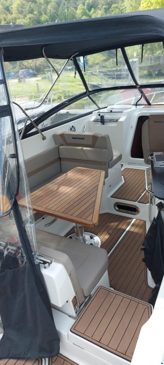 Quicksilver 805 ACTIV CRUISER